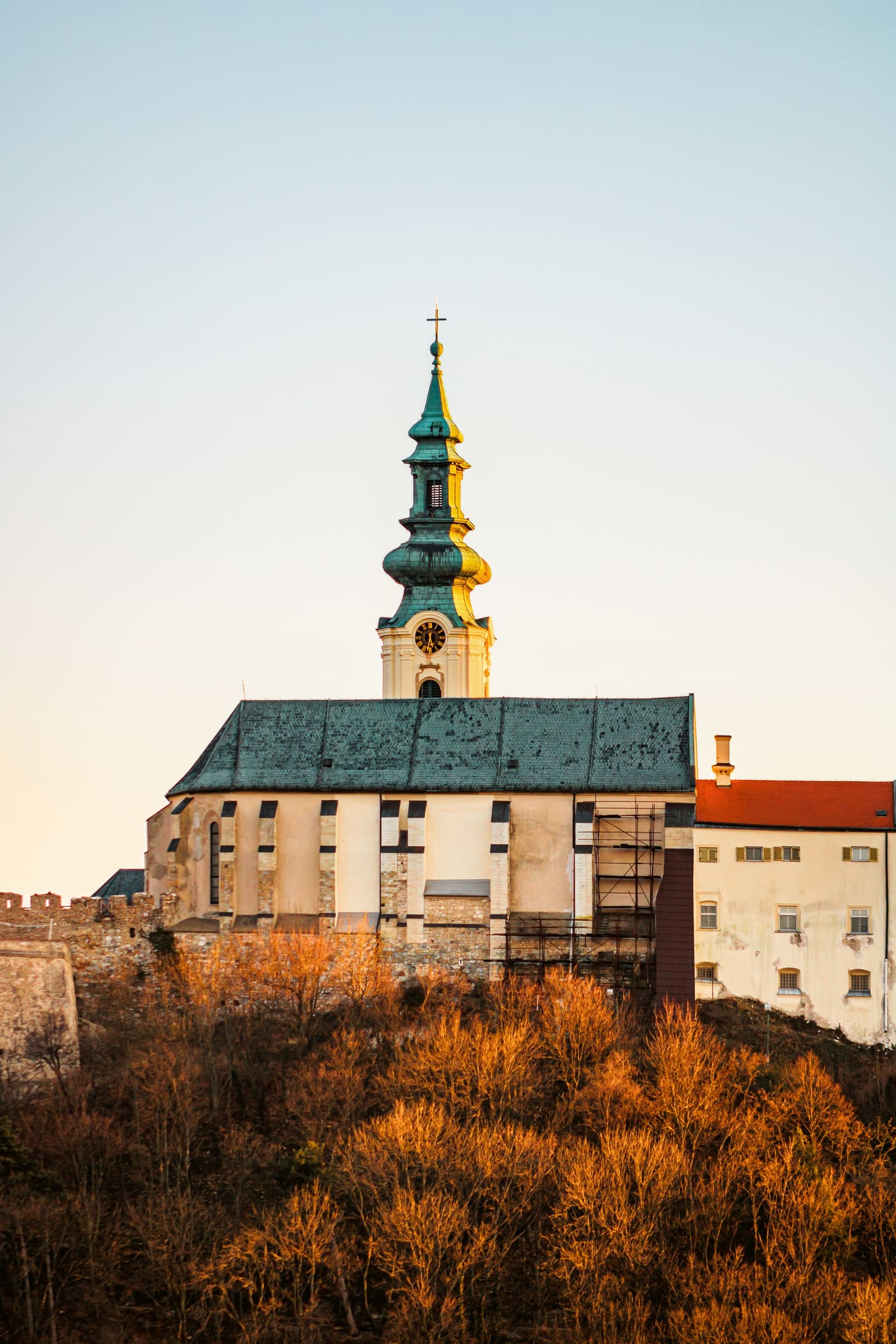 Nitriansky hrad nad Starým Mestom